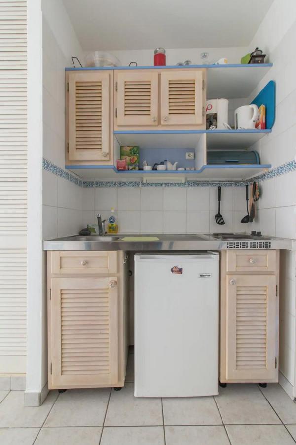 Apartament Un Pied-A-Terre Face A La Marina Le Marin Zewnętrze zdjęcie